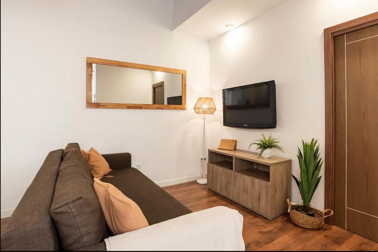 Rustic & Nice Apartment In Malaga Center Exterior foto