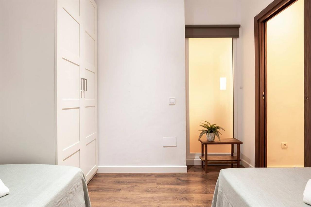 Rustic & Nice Apartment In Malaga Center Exterior foto